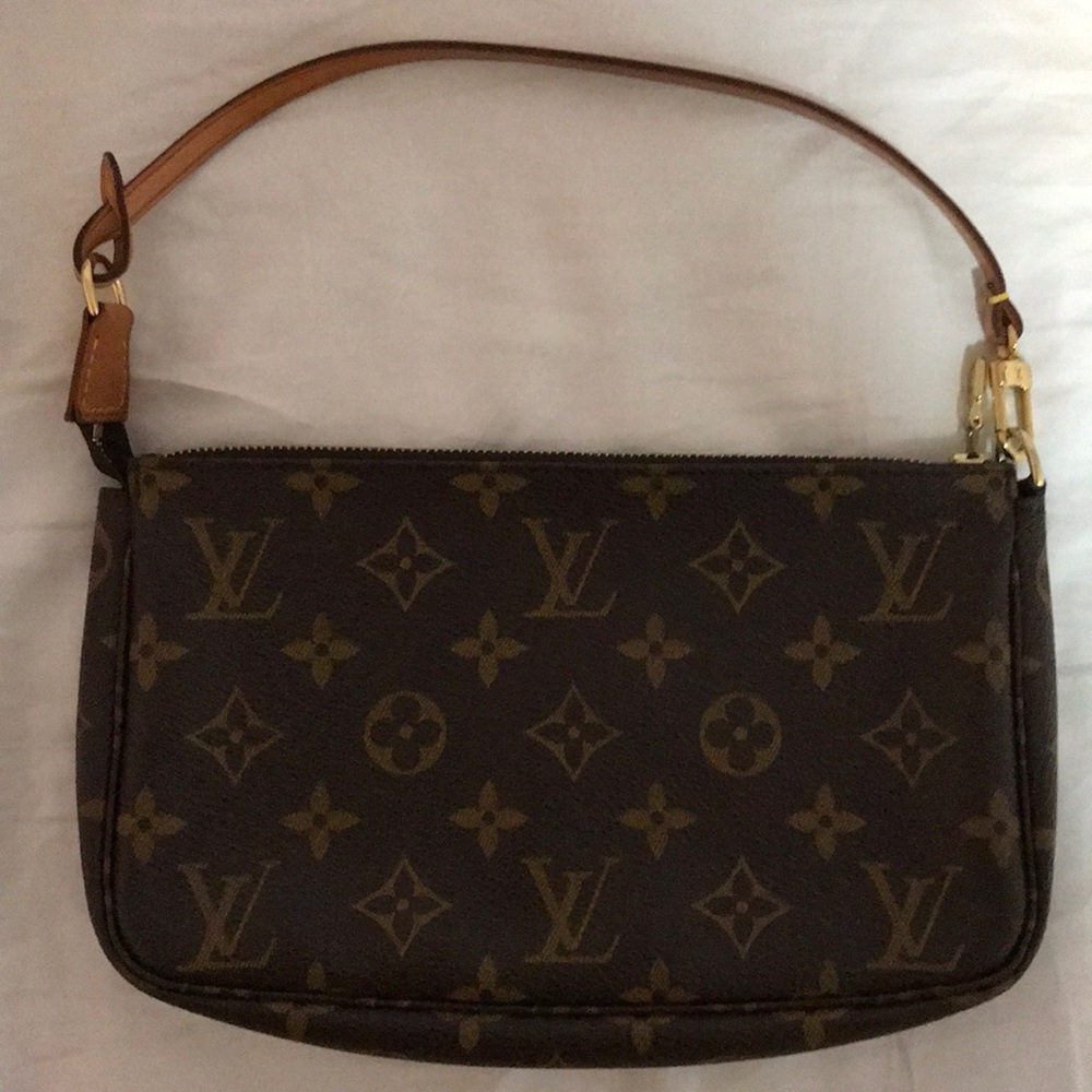 Vintage Louis Vuitton Pochette!